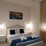 ゲストハウス Nuova Fiera
